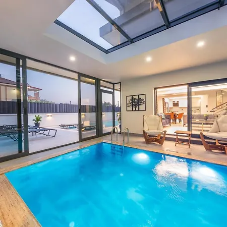 Alavya Oeluedeniz With Heated Pool In Winter Otel