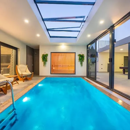 Otel Alavya Oeluedeniz With Heated Pool In Winter